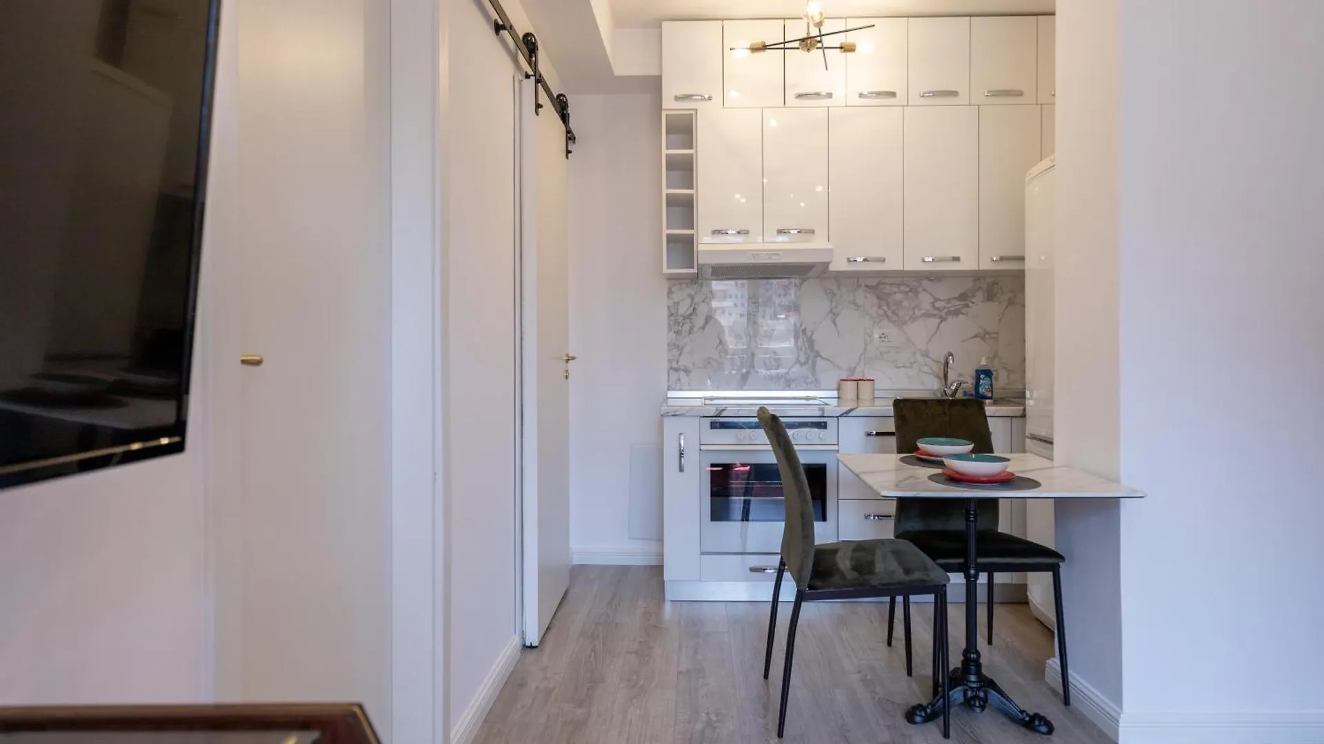 Garden Lake City Apartment'S Tirana Aparthotel